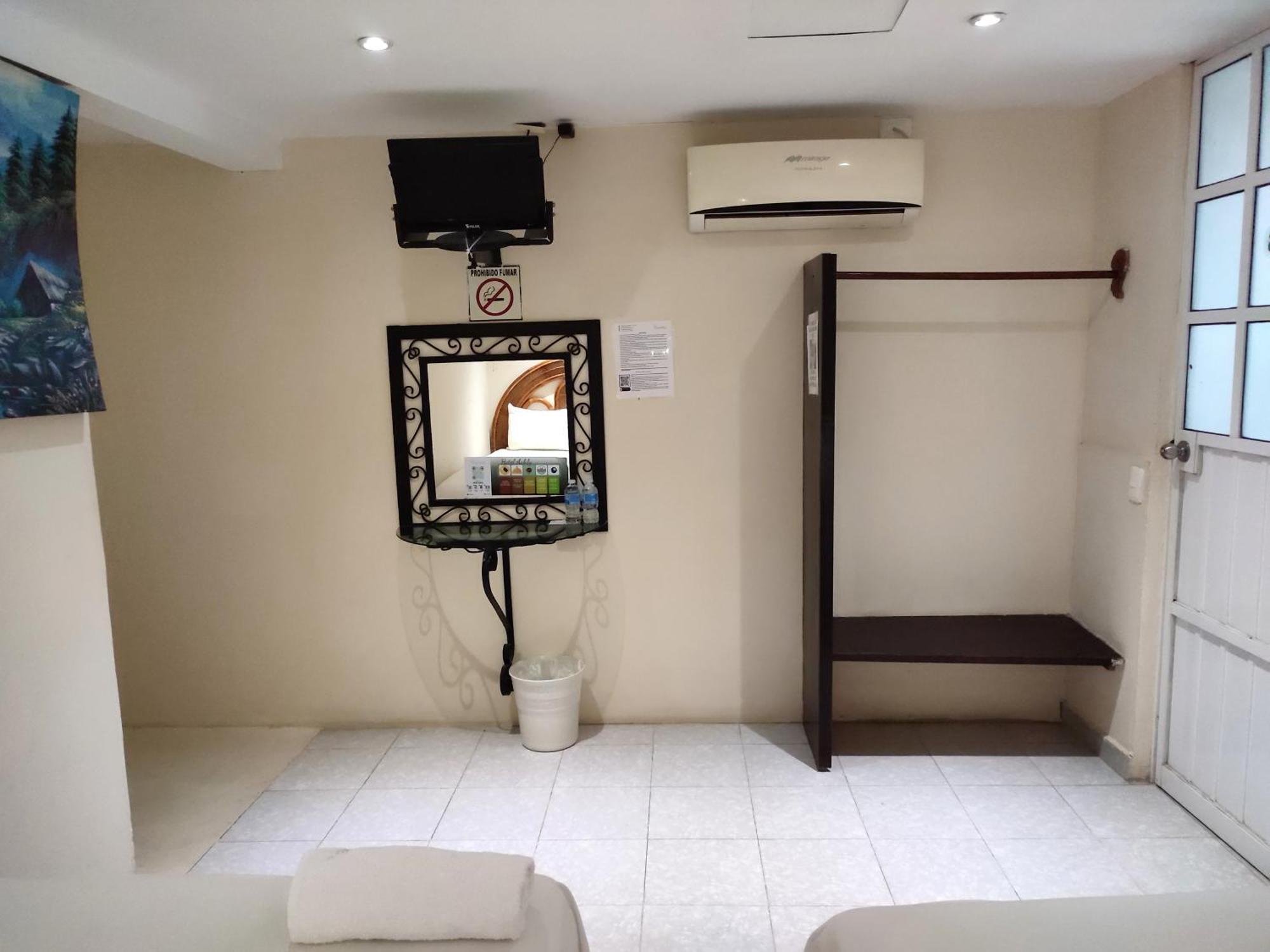 Ashly Boulevard Acapulco Exterior photo