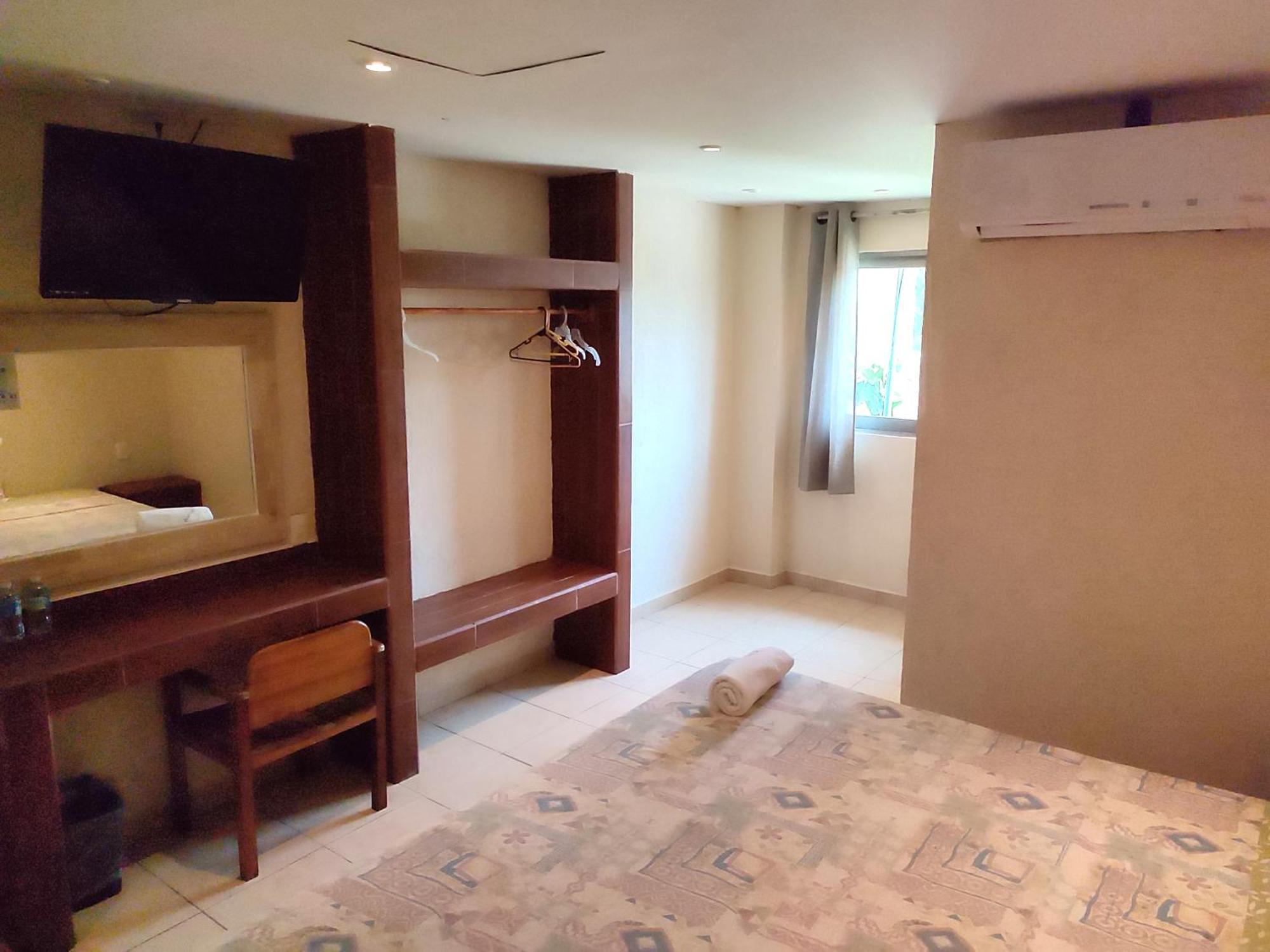 Ashly Boulevard Acapulco Exterior photo